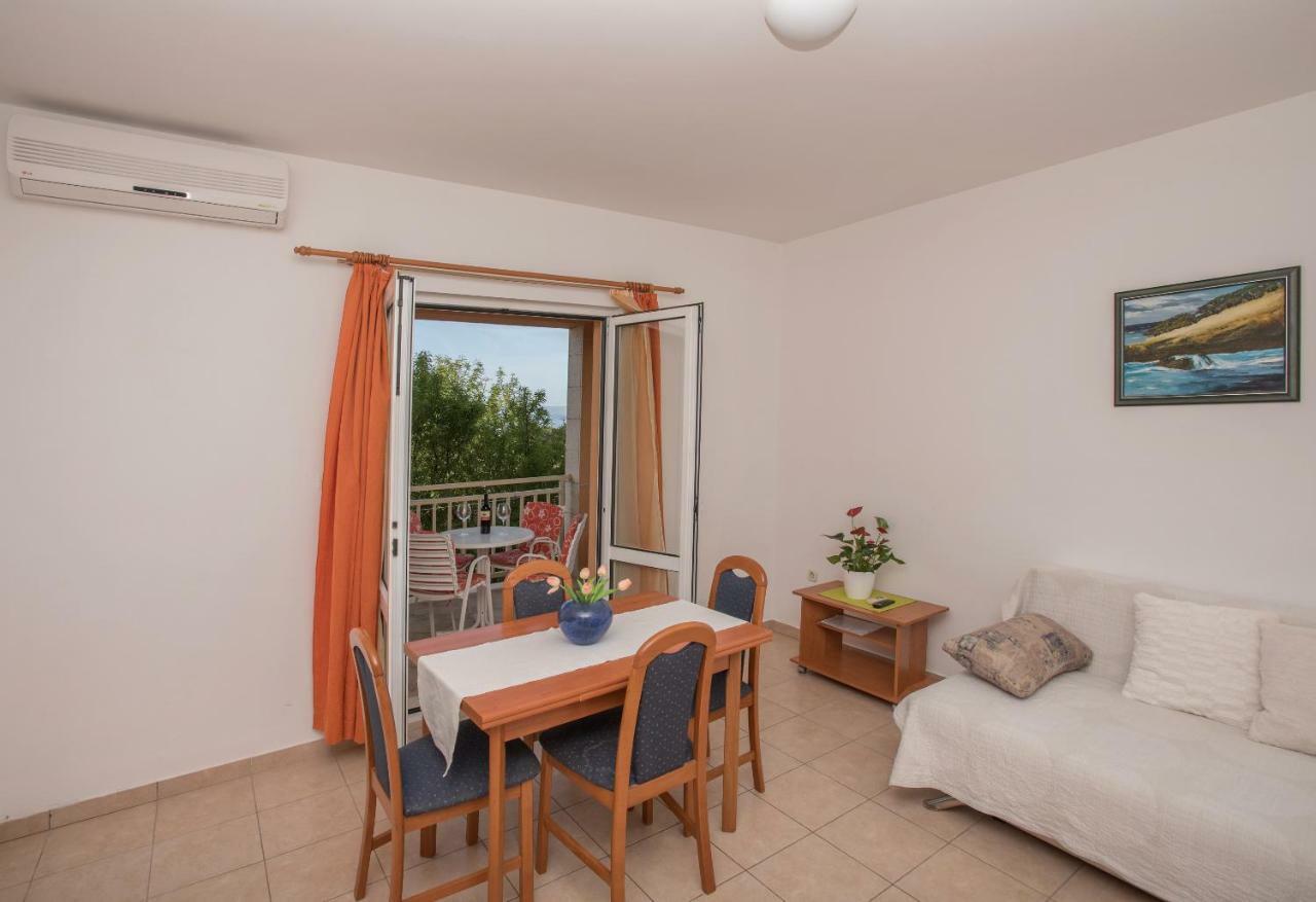 Villa Ivka Tucepi Bagian luar foto