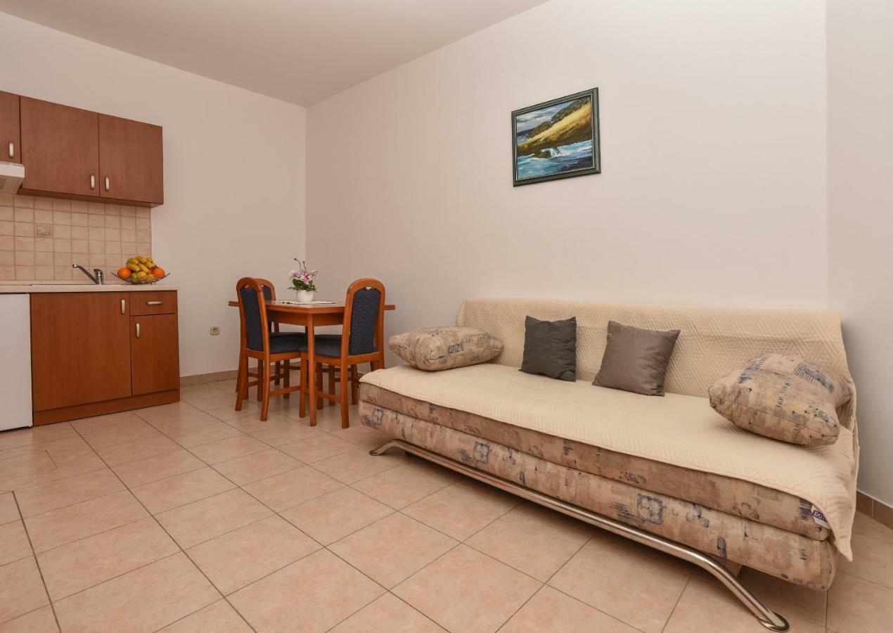 Villa Ivka Tucepi Bagian luar foto